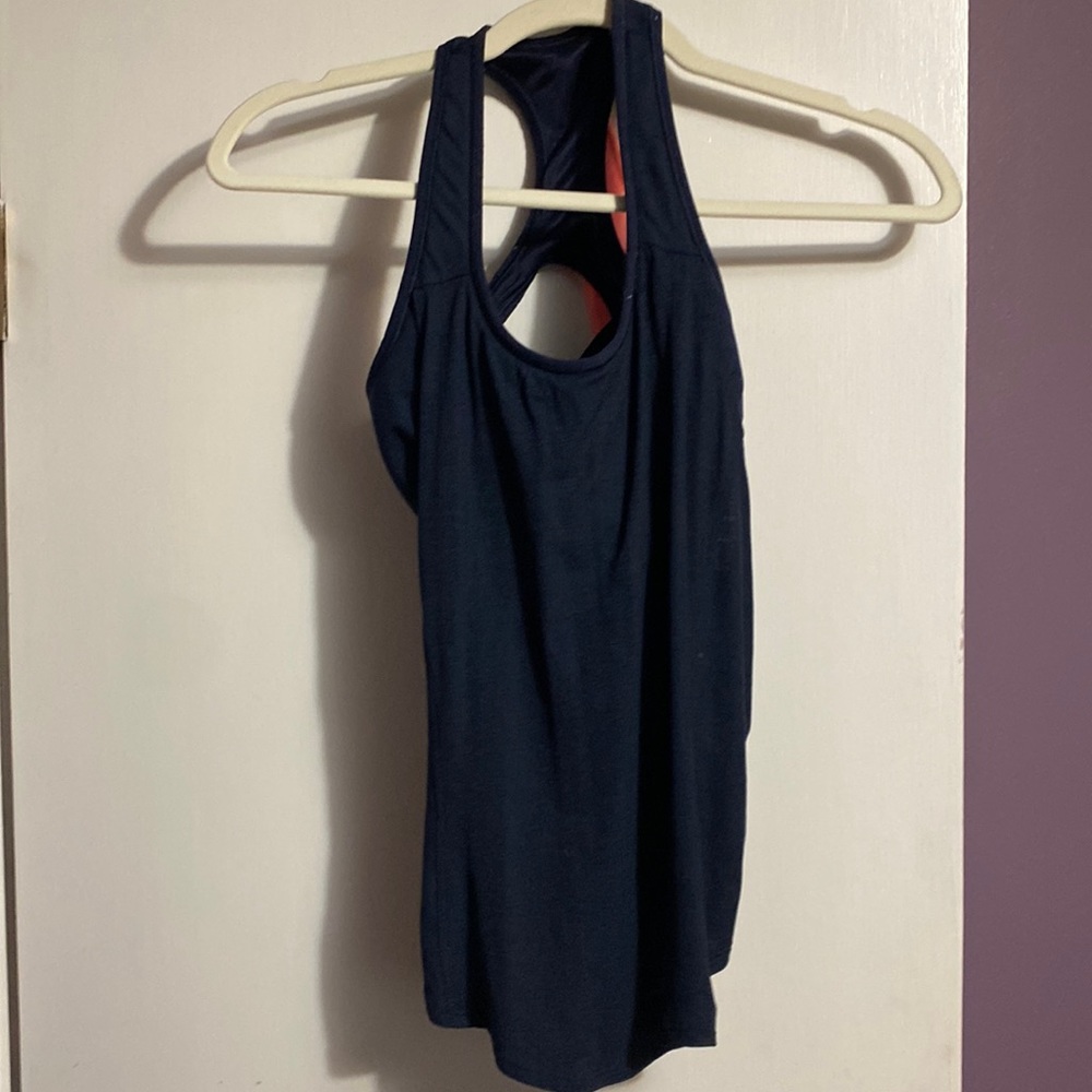 Athleta workout with built in sports bra
